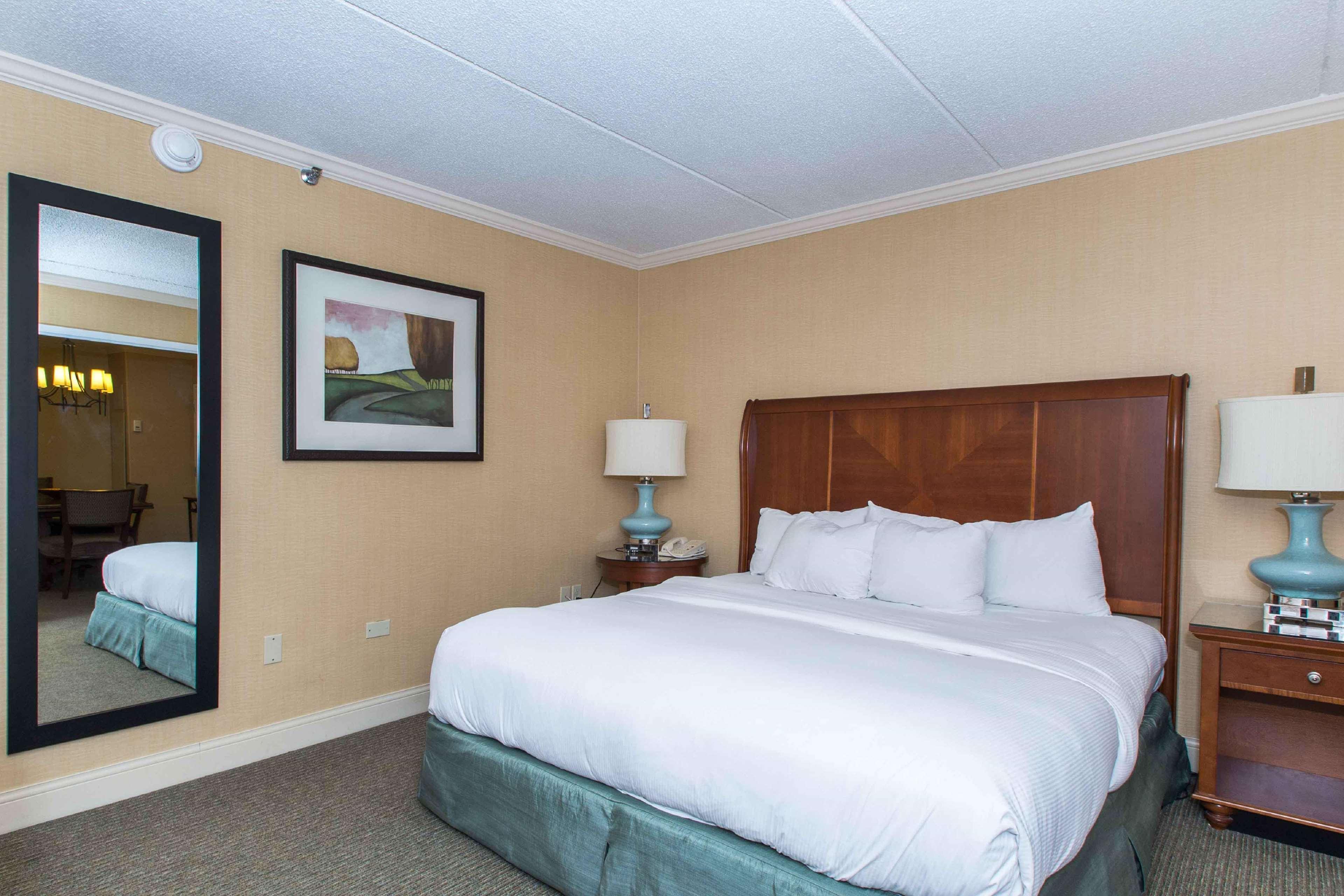 Doubletree By Hilton Cleveland East Бичвуд Экстерьер фото