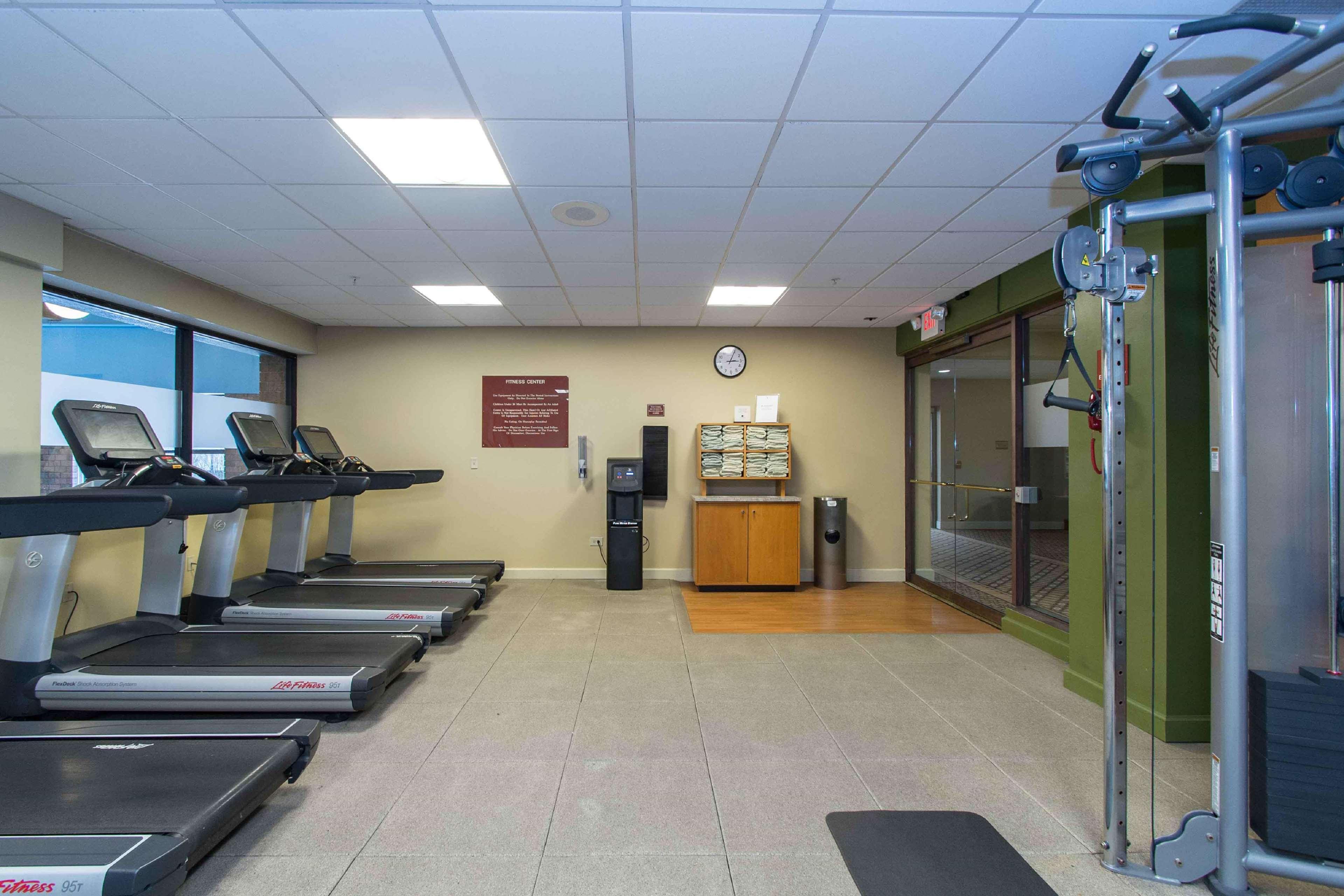 Doubletree By Hilton Cleveland East Бичвуд Экстерьер фото