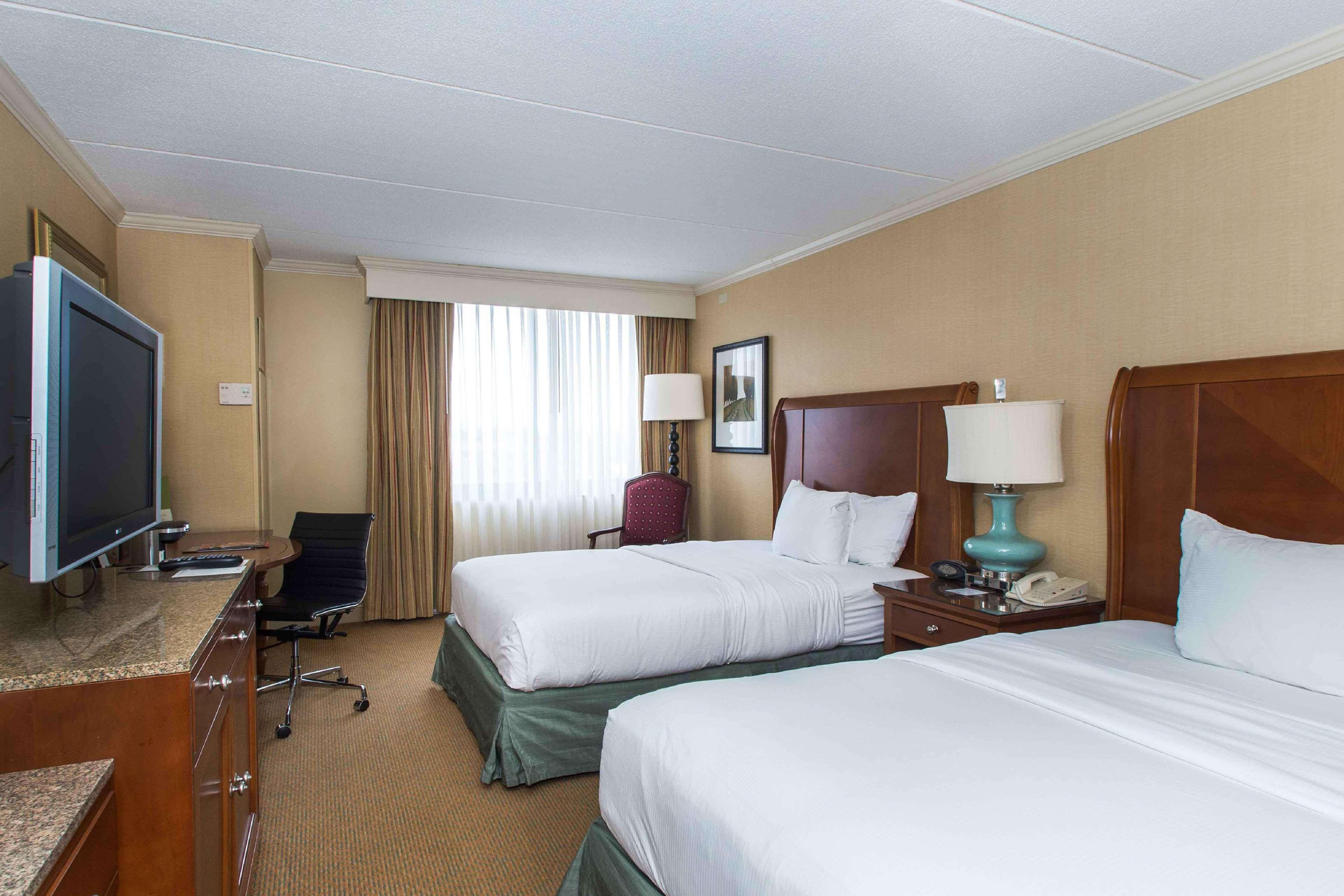 Doubletree By Hilton Cleveland East Бичвуд Экстерьер фото
