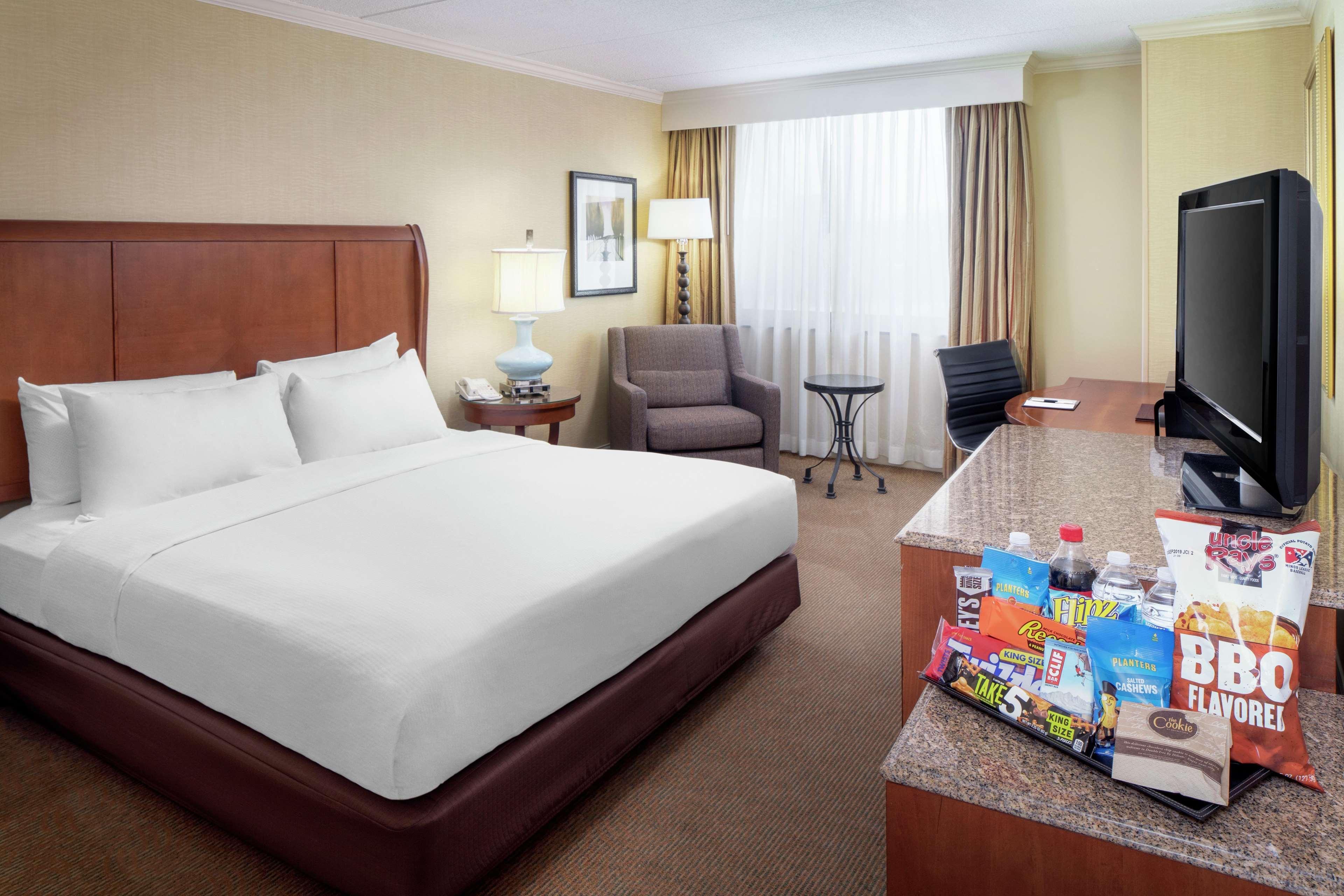 Doubletree By Hilton Cleveland East Бичвуд Экстерьер фото