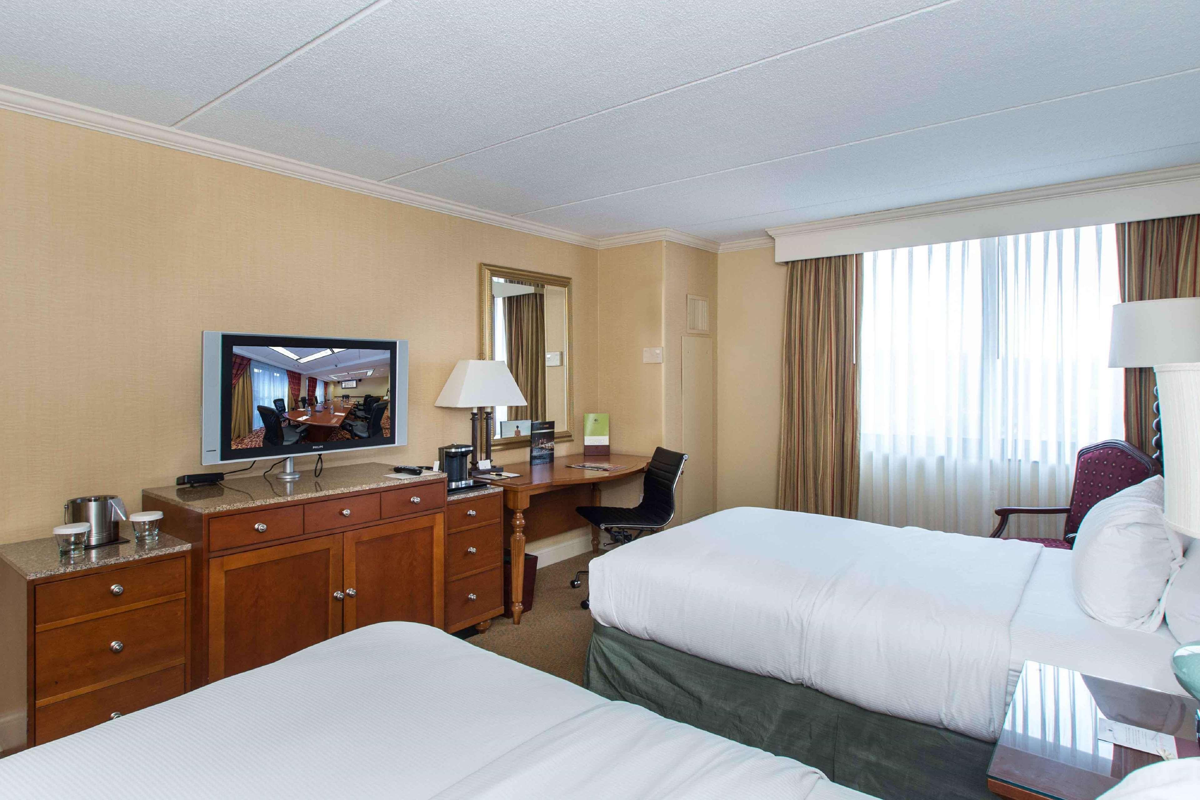Doubletree By Hilton Cleveland East Бичвуд Экстерьер фото